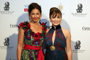 YouthAIDS Global Ambassador Ashley Judd and YouthAIDS Founder Kate Roberts