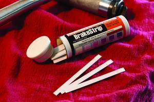 BrakeStrip(TM) with FASCAR(R) copper testing technology is a revolutionary new brake fluid test strip that quickly and accurately diagnoses the condition of brake fluid. 