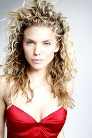 '90210's' AnnaLynne McCord will perform as a celebrity guest Siren during an exclusive production from the cast at the Sirens of TI 5th Anniversary Bash at Christian Audigier The Nightclub on October 25.