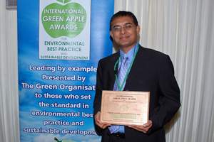 Pankaj Shah Receives International Green Apple Award 