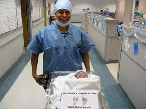 Womans Hospital Texas on The Woman S Hospital Of Texas Makes Milestone  Delivers 9 000th Baby