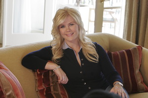 Alison Sweeney Photo 1