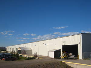 Exterior view of the new Centennial Woods warehouse