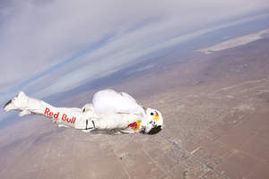 stratos, red bull, suit, space, high altitude, science