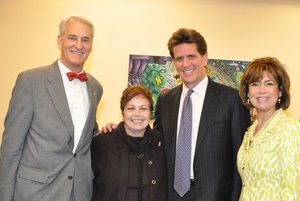 Photo ID (L-R) President & CEO of PROMERICA BANK - John H. Quinn, President & Co-Founder of La Agencia de Orci - Norma Orci, President & CEO of Frito-Lay North America - Al Carey, and Founding Chairwoman PROMERICA BANK - Maria Contreras-Sweet 