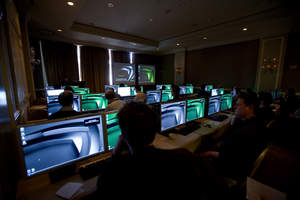 Attendees get ready to dive into developer tools at the hands-on labs at GTC 2009.