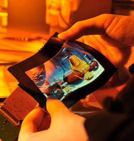 FlexUPD is a technology that allows for the commercialization of the first quality
flexible displays.