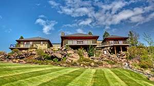 The Sisters, Oregon Mountain Retreat sold at a J. P. King real estate auction for $2.37 million