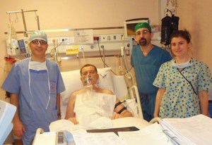 From L to R: Implanting surgeon Prof. Dr. Deniz Suha Kucukaksu, Total Artificial Heart patient Omer Bayrak, Dr. Erman Pektok and physiotherapist Asli Aydin