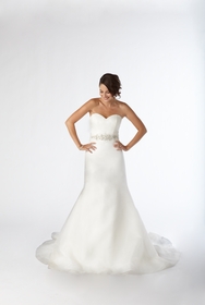 Kirstie Kelly Signature Bridal Gowns