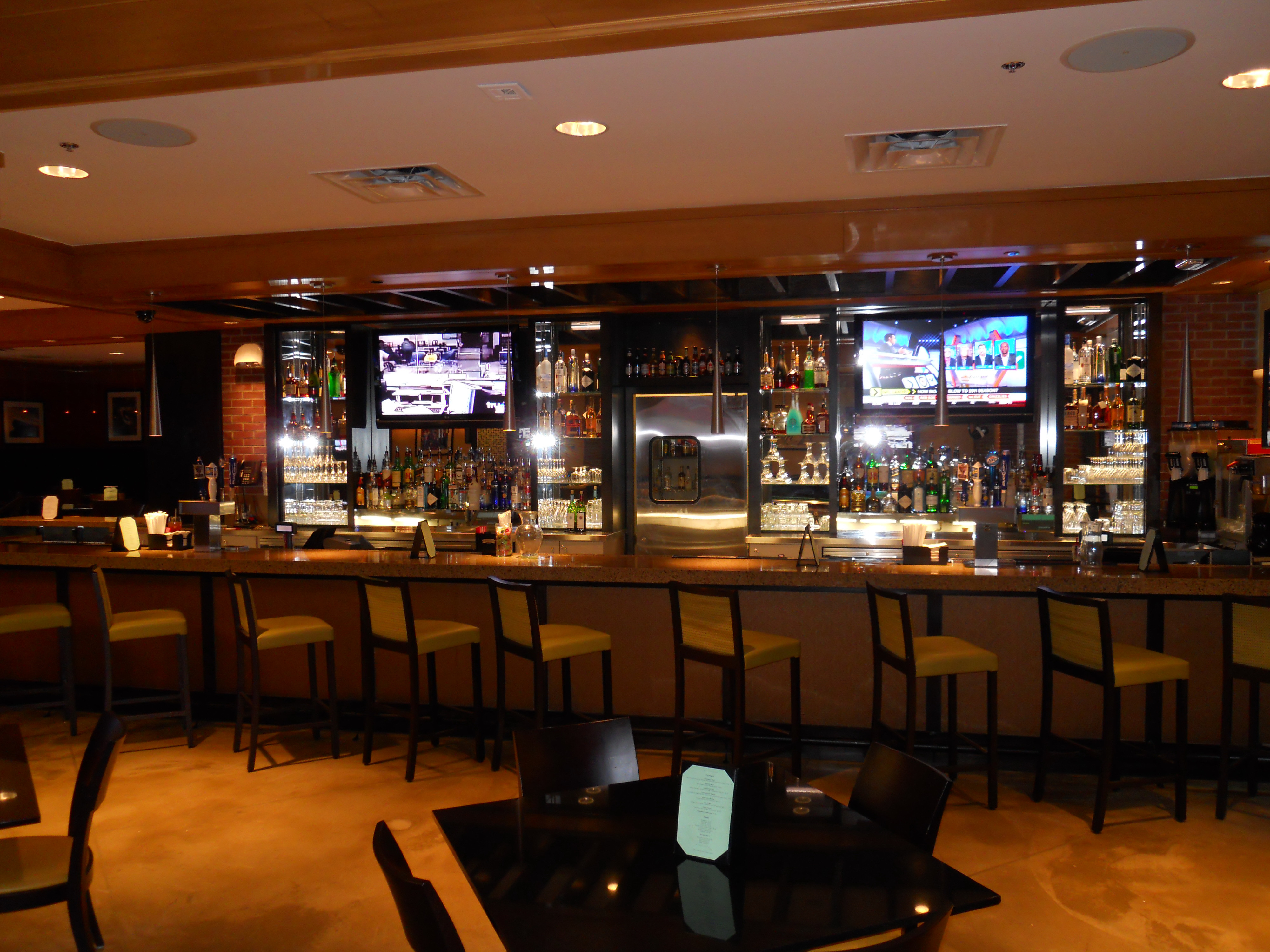 Sip, Snack, and See Football Season in Style at Remington's Sports Bar