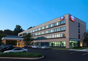 Customer Reciation Event Hit With Guests At Hotel Near West Customer Reciation Event Hit With Guests At Hotel Near West Chester University