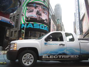 Bob Lutz,VIA Motors,electric truck,erev,hybrid,SUV,phev,plug-in electric,Chevy Volt,NAIAS,pickup