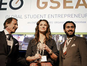 Chelsea Sloan, 2012 Winner of the Entrepreneurs' Organization's Global Student Entrepreneur Award, with EO Chairman Emeritus Peter Thomas (Left) and EO Global Chairman Samer Kurdi at the New York Stock Exchange.