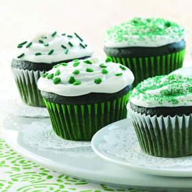 Easy Green Velvet Cupcakes