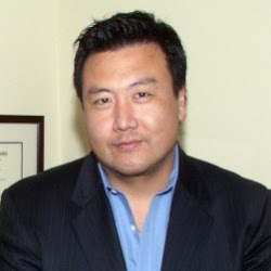 Corona plastic surgeon, Dr. Christopher Chung