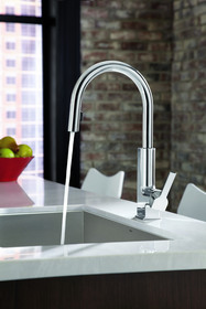 The bold, modern faucets in the new STo(TM) collection from Moen feature a slim, sleek design and distinctive style that can be carried throughout today's premium kitchen -- from the main sink to the bar/prep areas.