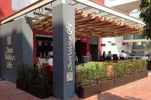 Primera Tienda Juan Valdez Cafe en Mejico D.F.: Av. Guillermo Gonzalez Camerena 999, Pasaje Santa Fe