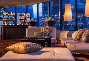 Downtown Vancouver luxury hotel