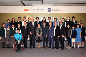 SCMP/HKJC Student of the Year 2013 finalists with guest of honour, Permanent Secretary for Education Mrs Cherry Tse Ling Kit-ching, Advisory Board members