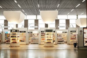 The first phase of the IDFS redesign project at Casablanca's Mohammed V International Airport was completed earlier this year with the unveiling of a new wall shop featuring fragrances, confectionery and gifts.
