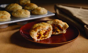 Bacon'n Egg Stuffed Biscuits
