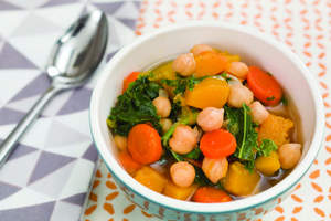 Hearty Chickpea Vegetable Soup