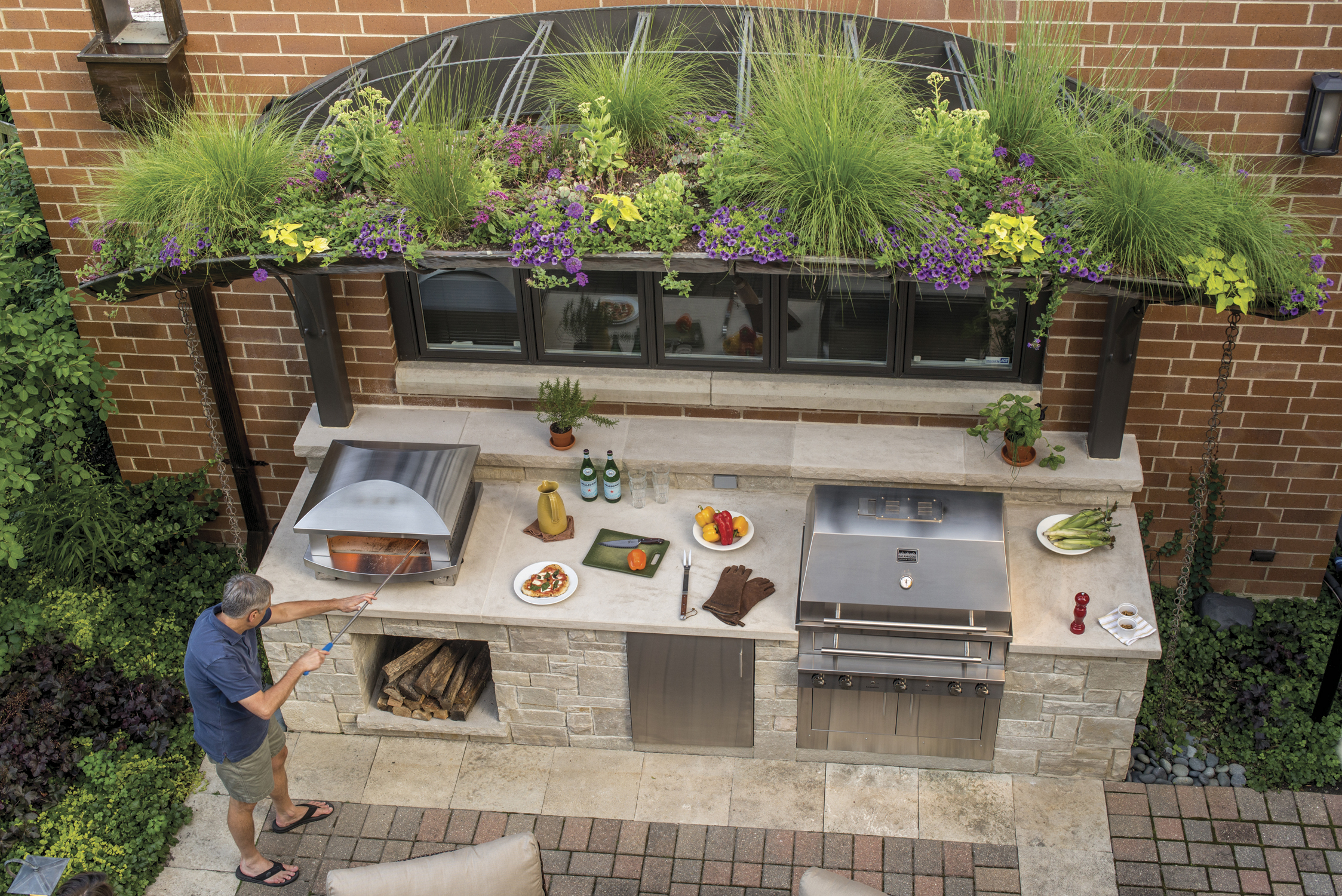 Design Your Dream Outdoor Kitchen