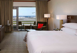 atlanta hotel deal, atlanta airport restaurants, atlanta airport hotel