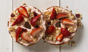 Berry Goodness Bagel Topper