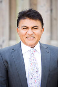 Toronto Cosmetic Dentist Dr. Arun Narang