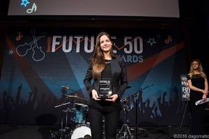 Kathryn Minshew, CEO of The Muse, Accepts Future 50 Award