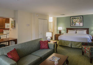 Extended stay hotel near Reston VA