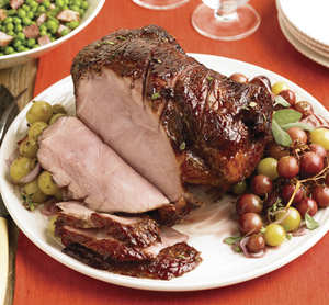 Thyme-Basted Ham with Roasted Grapes