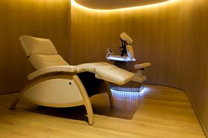 A new experiential design and treatment concept custom to The Ritz-Carlton brand – the Timeless Capsule is a specialized pod seating area of the spa featuring the state-of-the-art Fusion + Studio massage chair and ZG Recliner.